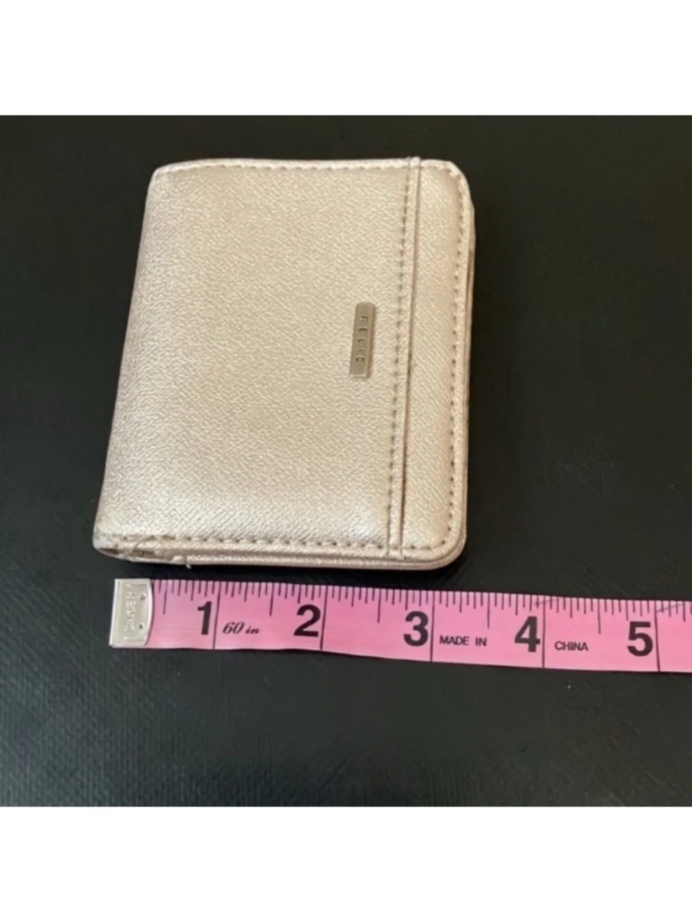 Metallic Compact Bifold Wallet w/ Snap closure, RDIF Blocking, Zipper coin purse - Picture 6 of 8